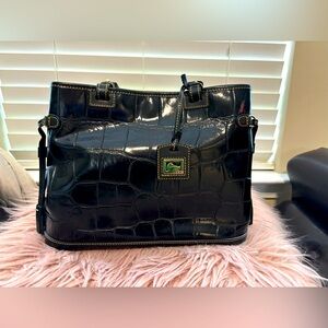 Gently used Dooney & Bourke shoulder bag with matching key chain and coin purse